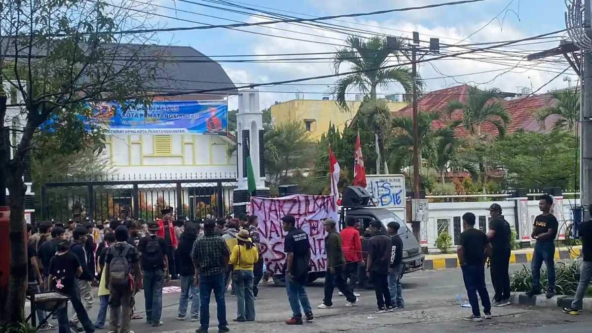 Pendemo Wali Kota Siantar Menyusut, Sejumlah Organisasi Tarik Diri dan Tolak Logo Dicatut