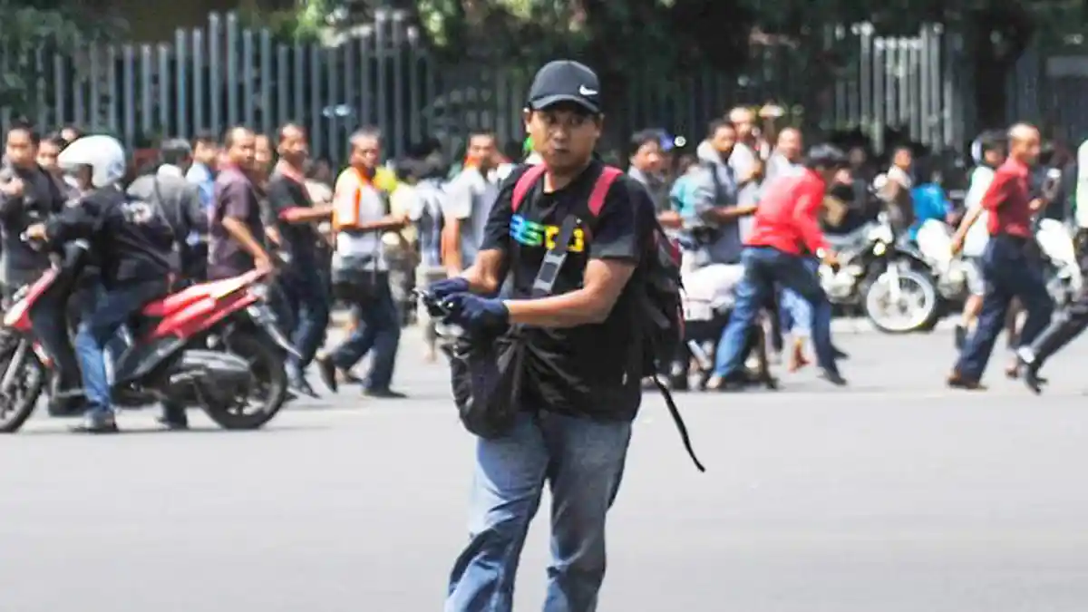 IPW: Serangan Teror yang 'Gagal', Dikhawatirkan Teroris Bakal Mengulang Lagi