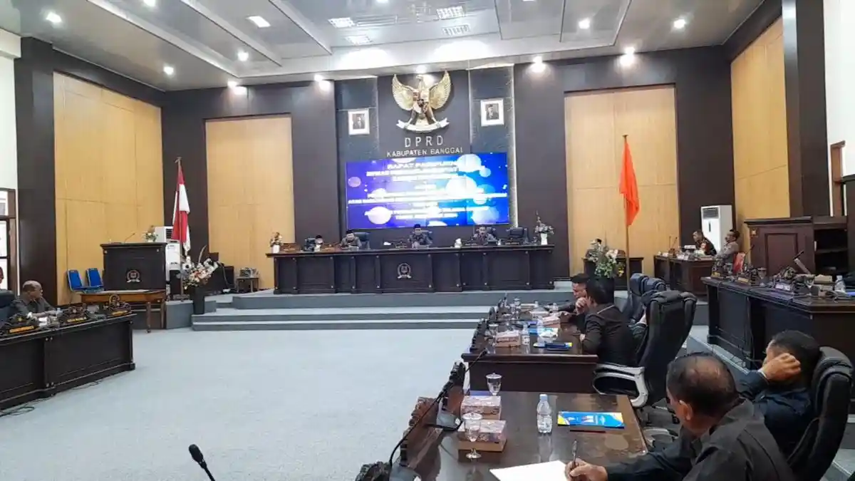 APBD Perubahan Banggai 2023 Terancam Gagal, Suasana Sidang Paripurna Tegang