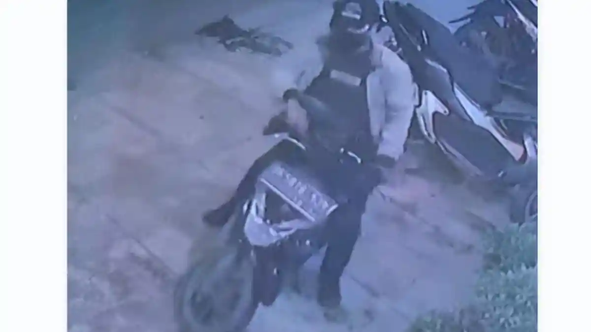 Lagi Kerjakan Tugas di Kafe, Sepeda Motor Mahasiswi Unimed Raib Dibawa Maling