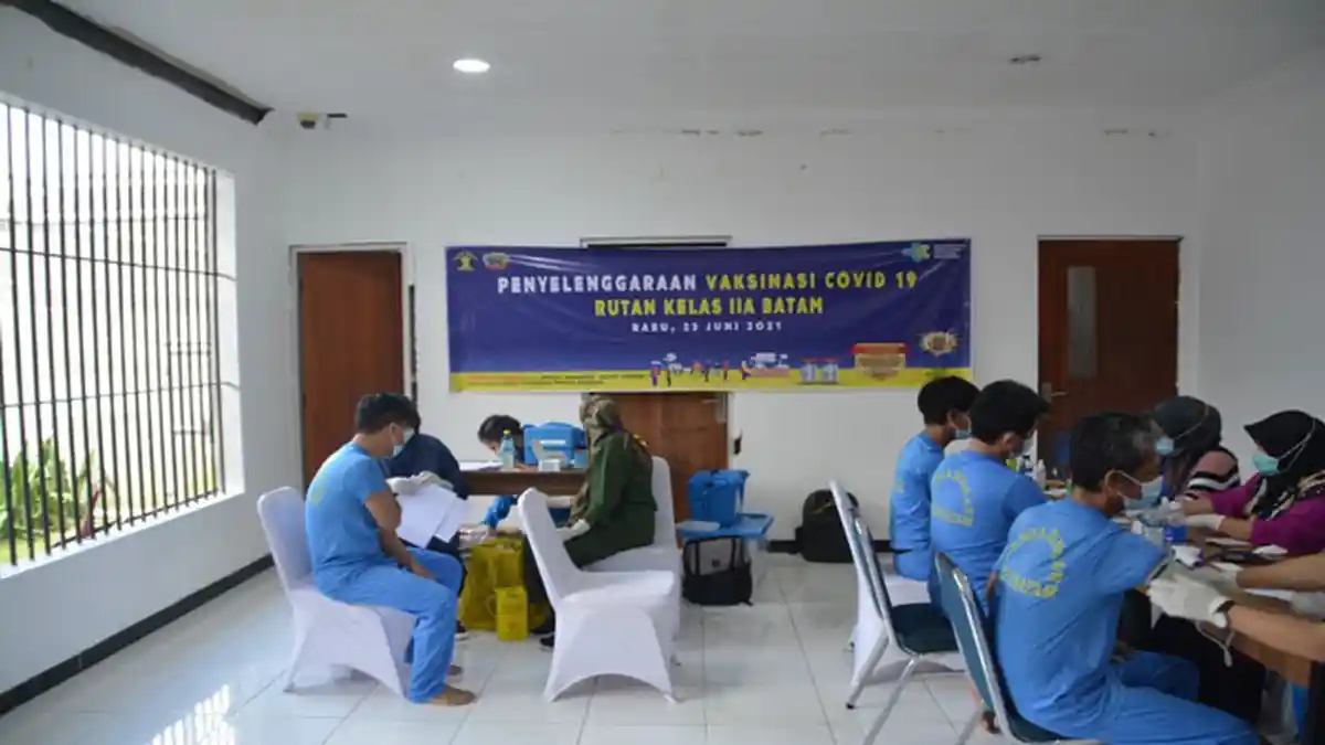 95 Warga Binaan Rutan Batam Disuntik Vaksin Covid-19 Dosis Pertama