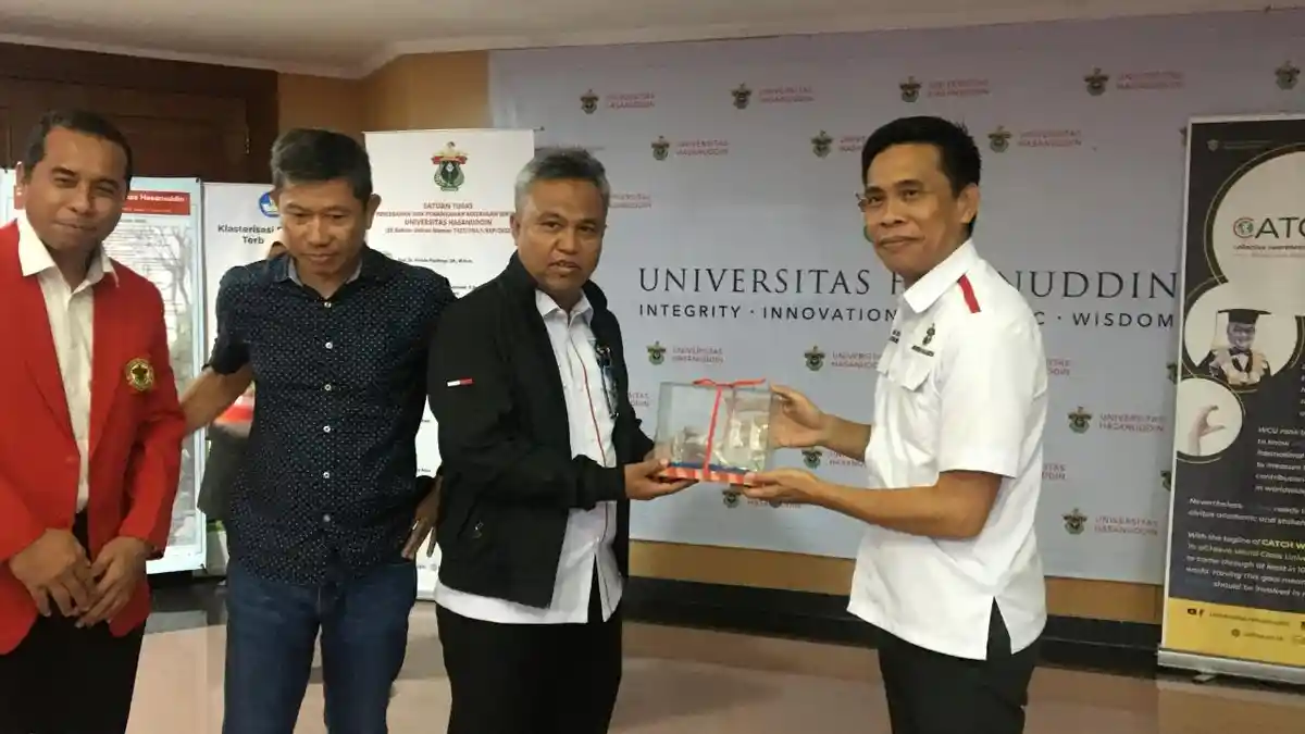Rektor Unhas Perintahkan Andi Muhammad Akhmar Bertemu Bupati Lutim Bahas Dana Abadi PTNBH