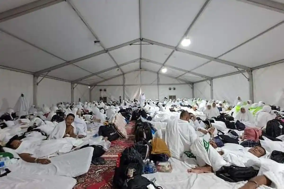 Jamaah Haji Asal Poso Tiba di Padang Arafah dalam Kondisi Sehat, Bupati Verna Titip Doa untuk Daerah