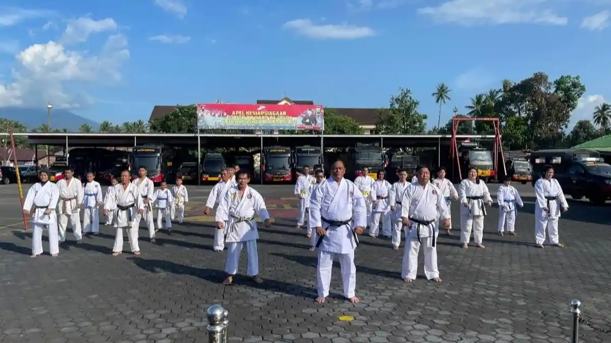 Inkanas Sulut Gelar Latihan Bersama di Mako Brimob, Karateka Majelis ...