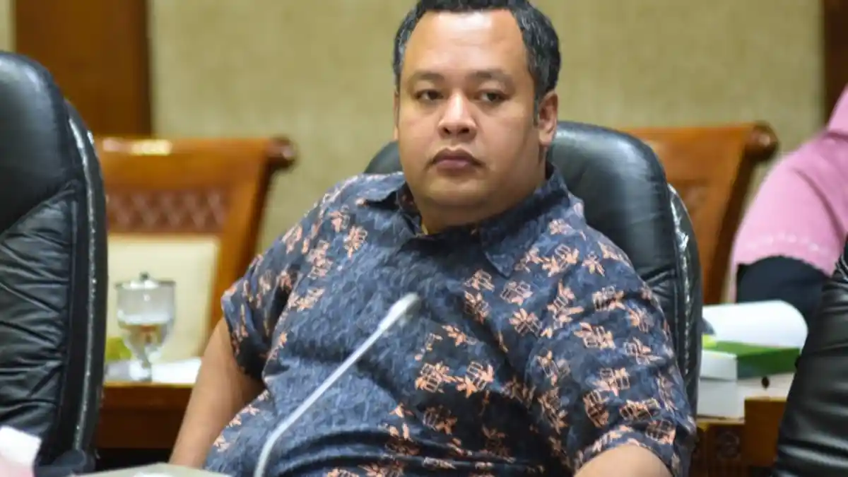 Pemerintah Dinilai Belum Tepat Tangani Pelemahan Rupiah