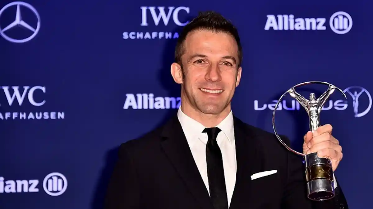 Alessandro Del Piero Beri Dukungan Kepada Maurizio Sarri
