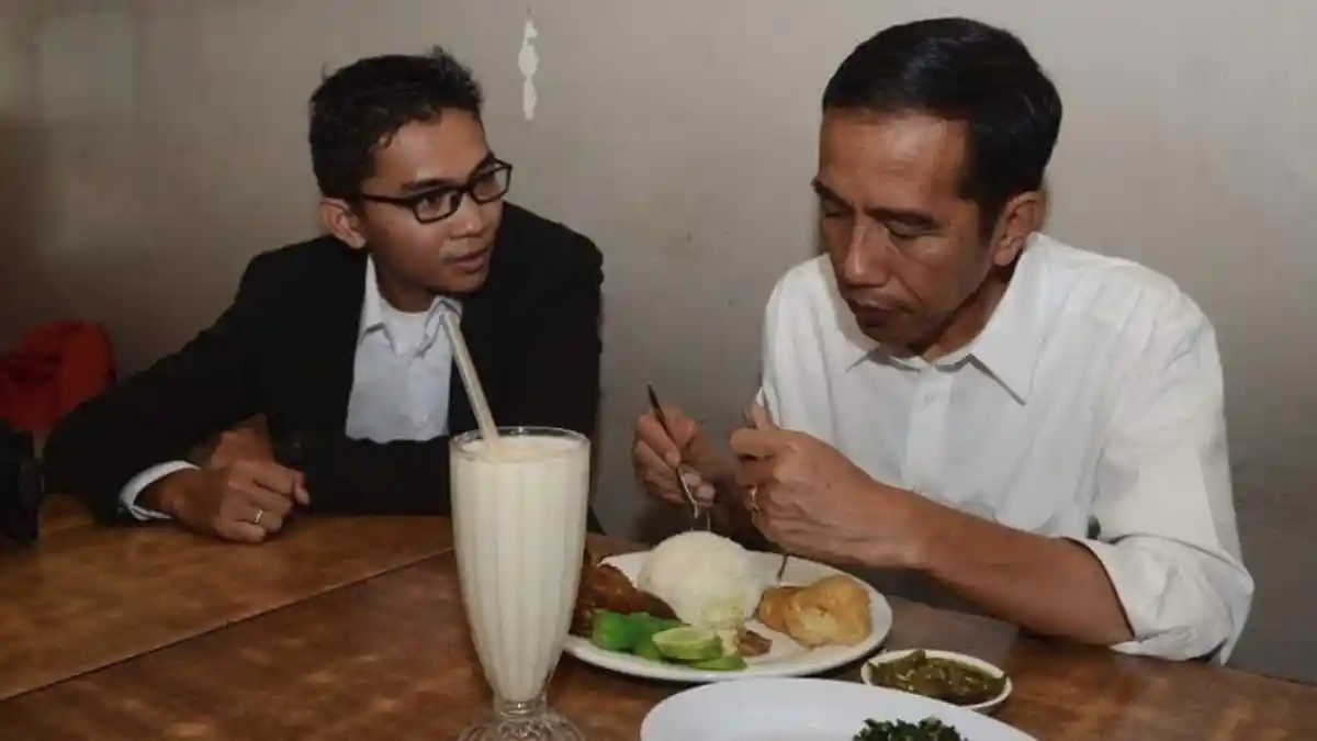 Adryan Fitra Adalah Penemu Situs pitoong.com dan Juga Cloud Media Biz