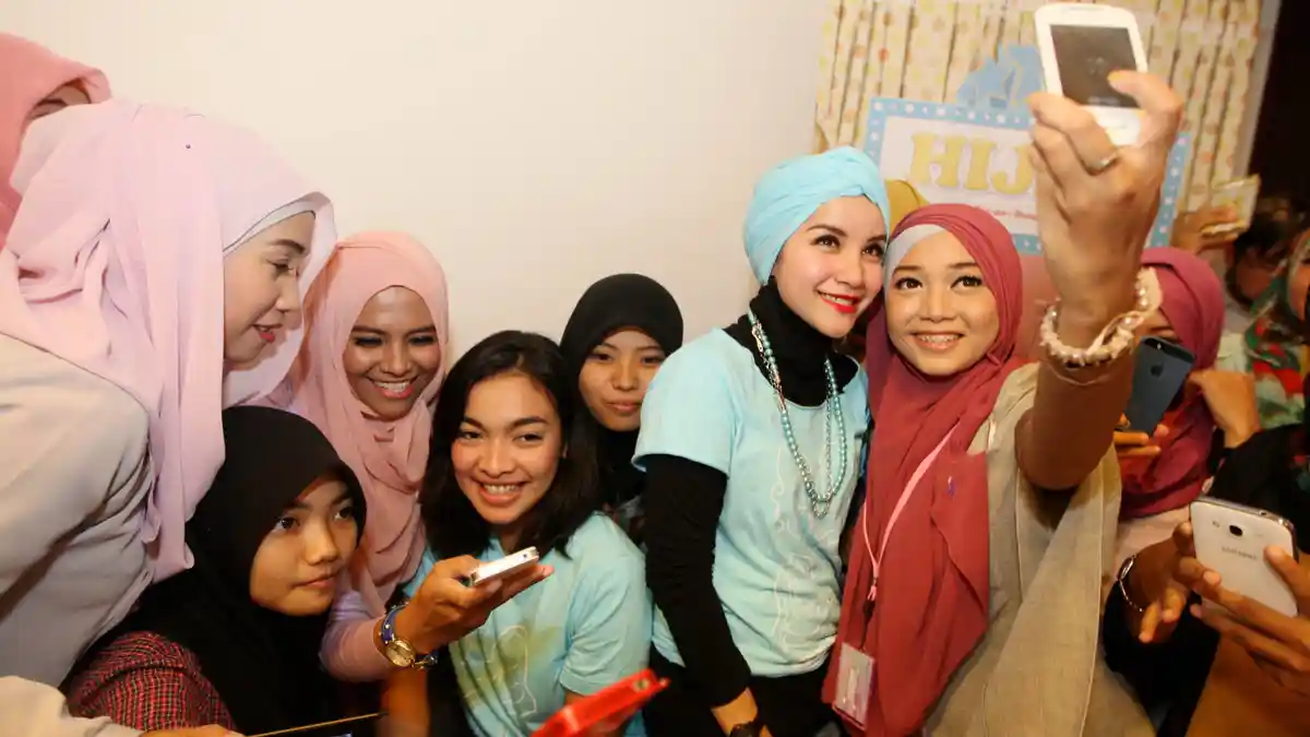 Kejar Target Investor Syariah, BEI Sasar Kaum Hijabers