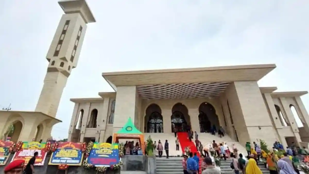 Jadwal Buka Puasa Ponorogo Senin 23 Februari 2026