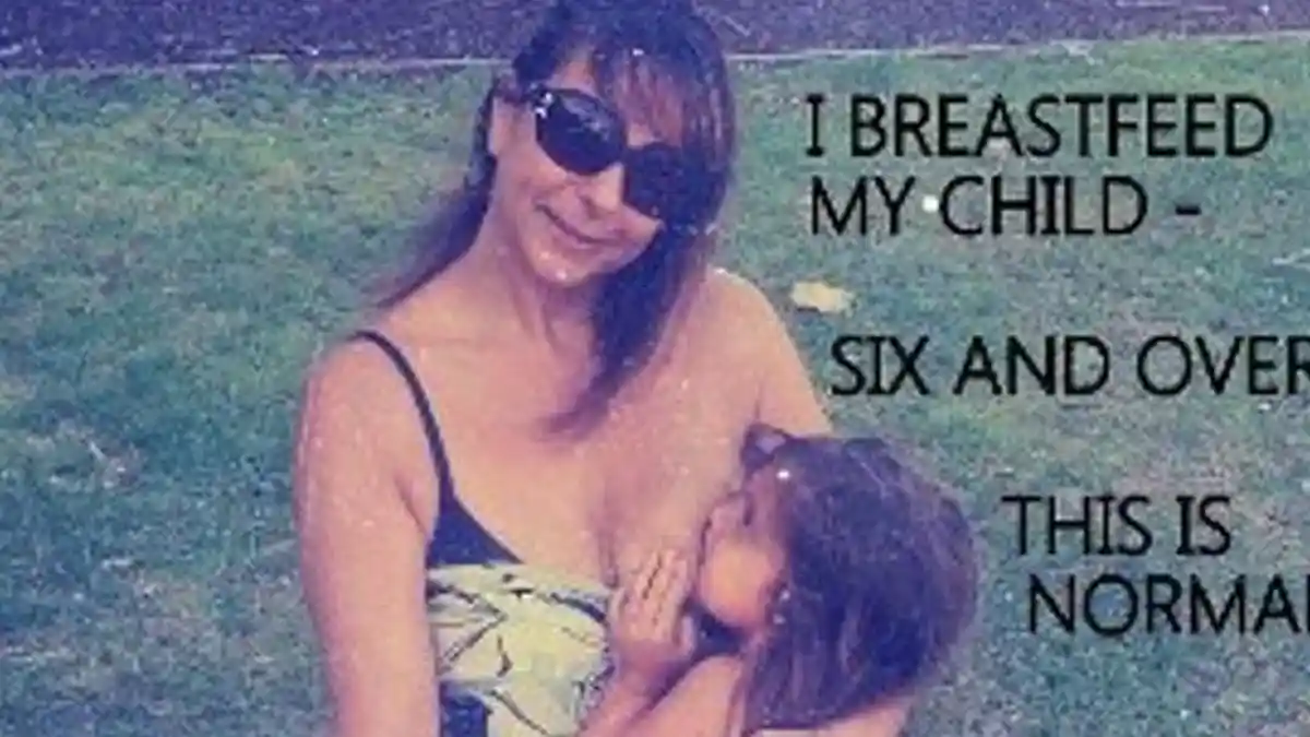 Wah Ibu 52 Tahun Ini Masih Menyusui Anak 6 Tahun