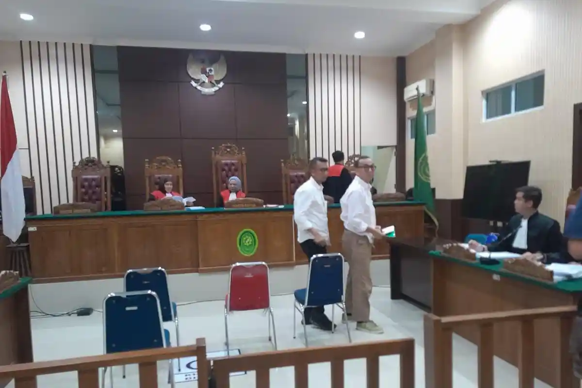 Mantan Plt Kadis Perkim Bintan di Tuntut 2 Tahun Penjara dan Denda 100 Juta