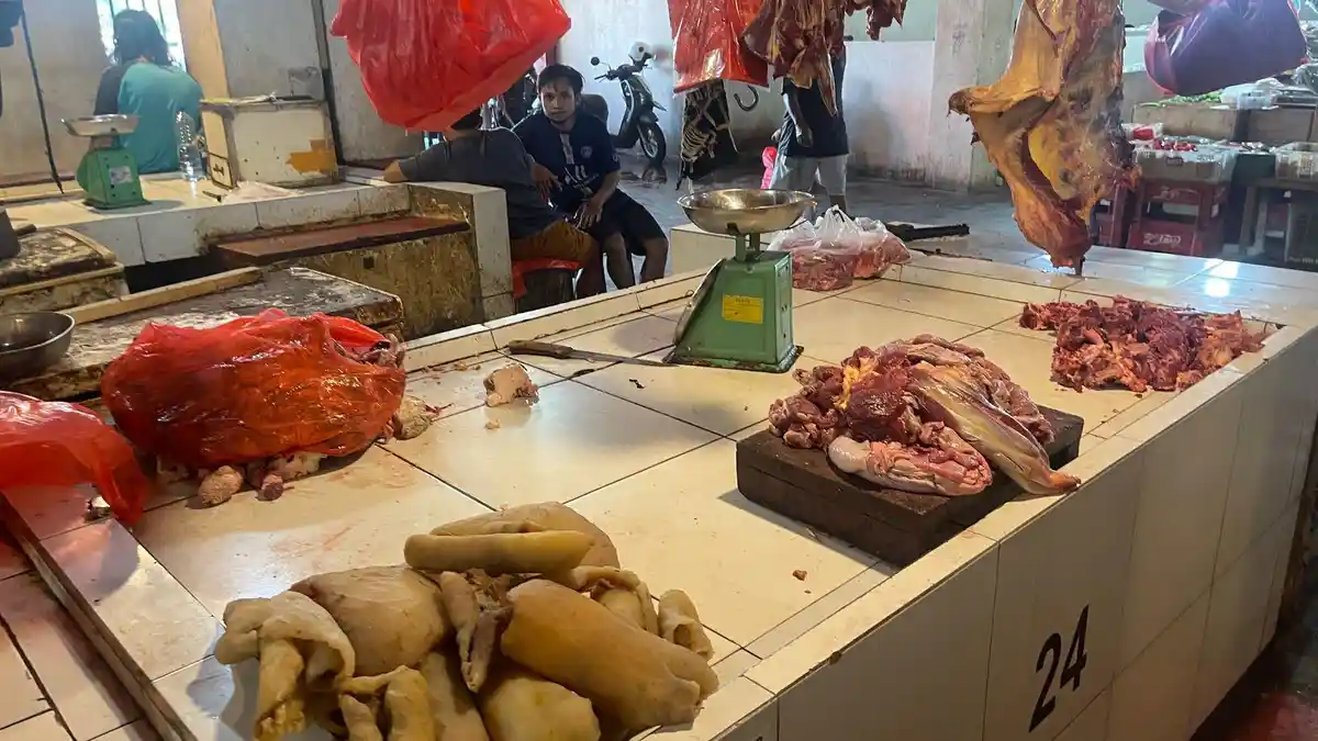 Daftar Terbaru Harga Bahan Pokok di Pasar Bersehati Manado, Rica, Daging dan Beras Naik Segini