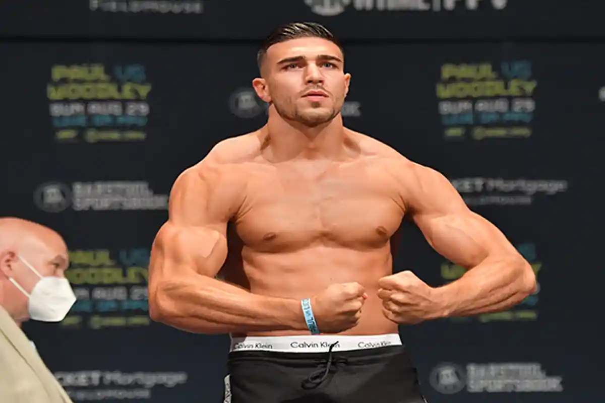 Ditantang Jake Paul, Tyson Fury Gelontorkan Uang Hampir Rp.15 Miliar Untuk Saudaranya