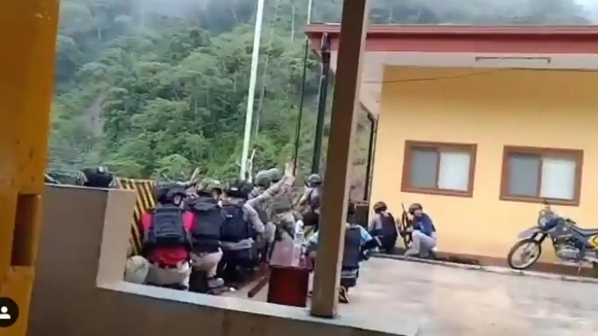 Viral Video KKB Papua Baku Tembak dengan Anggota TNI-Polri, Kapolda ...