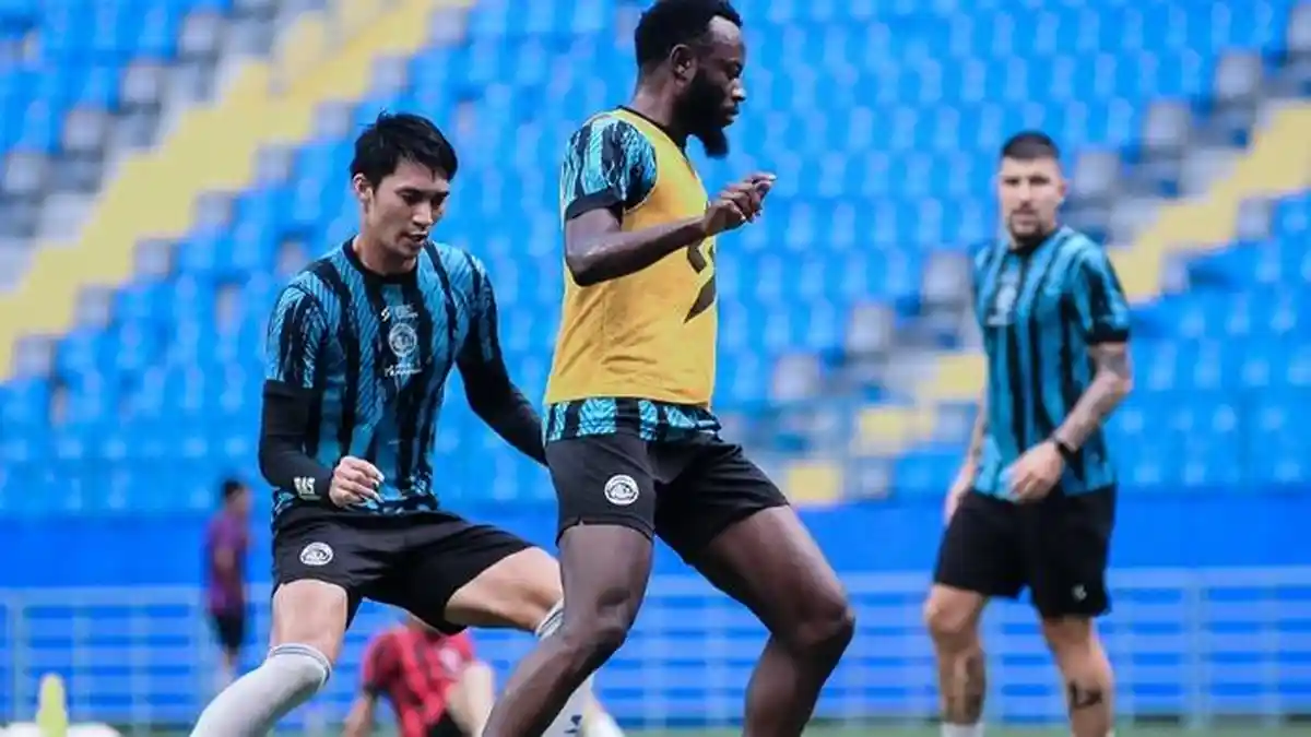 Ingin Bertahan di Liga 1, Arema Siap Mati-matian Hadapi Borneo FC