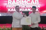 Muhammad-Muhibbin-Nur-Aushaf-Fajr-Herdiansyah-dapat-rekomendasi-maju-Pilkada-Nganjuk-2024.jpg