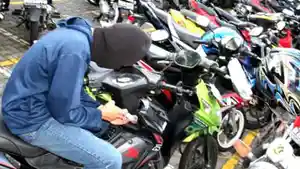 ilustrasi-curanmor-cctv-cirebon.jpg