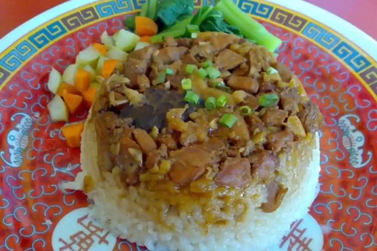 Resep dan Cara Membuat Nasi Tim Ayam Jamur, Super Enak, Gurih Bikin Nagih, Bisa Dilakukan di Rumah