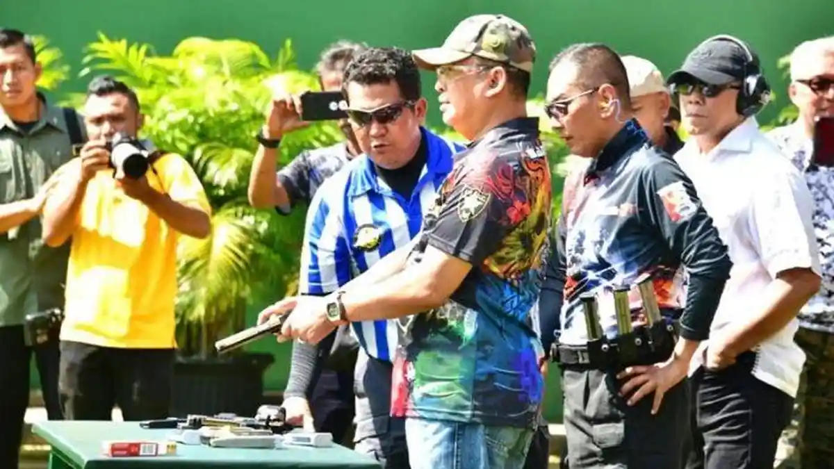 Legislator Championship 2020, Bamsoet Uji Kaca dan Pintu Mobil Anti Peluru