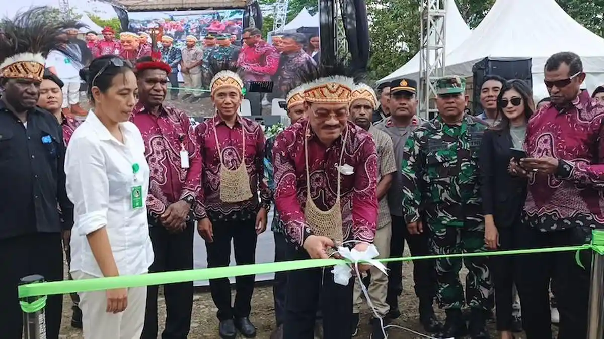 Industri Semen dan Keramik Buka di Mimika, Ini Pesan Kapolri Melalui Perwakilannya