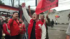 Sejumlah-kader-Partai-Solidaritas-Indonesi.jpg