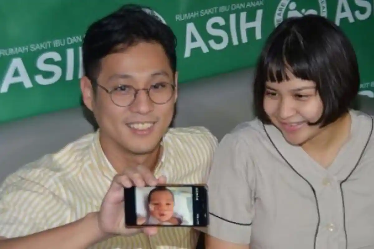 Nama Bayinya Dicibir Netizen, Putri Titian Ngamuk dan Balas Begini