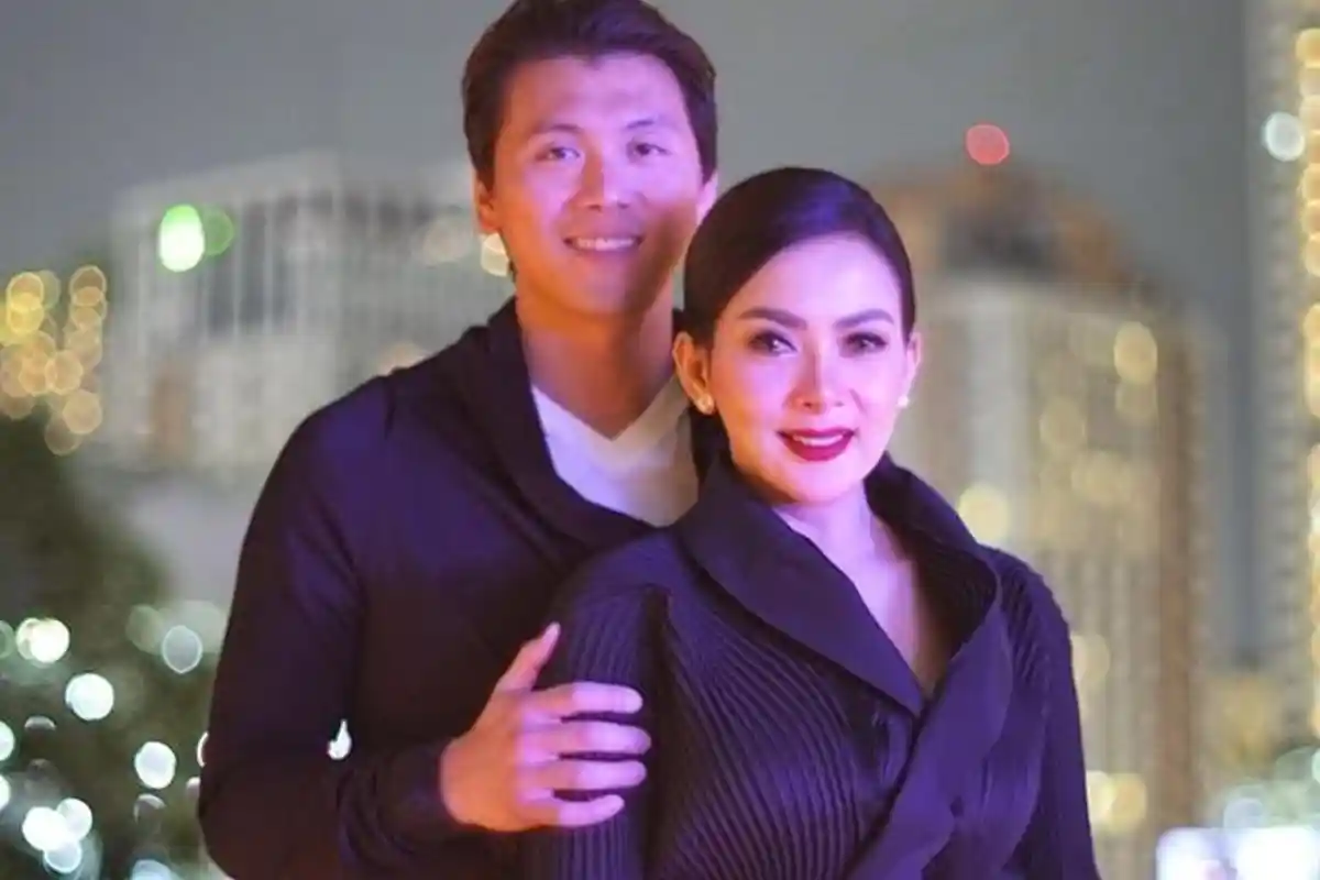 Diserang Bertubi-tubi Bapak Angkat,Pelatih Tinju Ungkap Kondisi Rumah Tangga Syahrini & Reino Barack