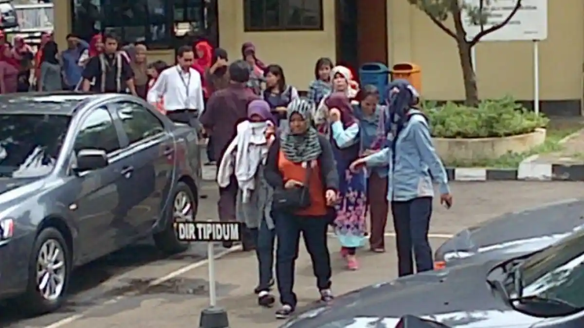 Dijanjikan Gaji Dolar, Warga Kuningan Nekat ke Timur Tengah