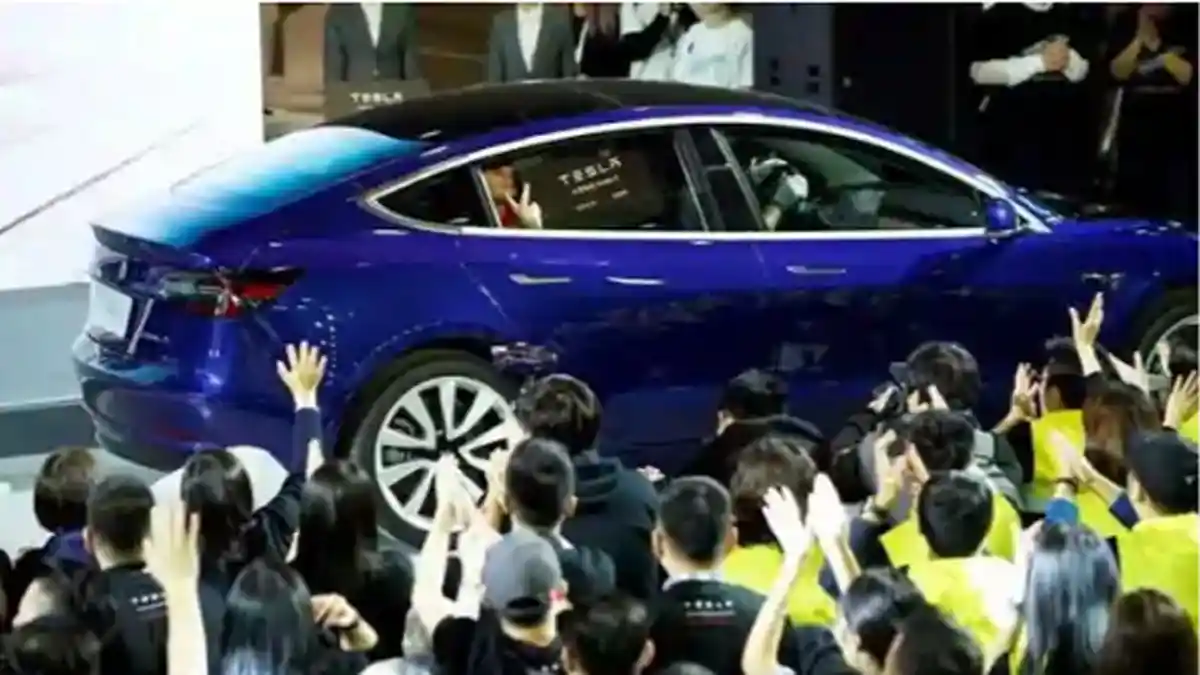 Tesla Model 3 Menguasai Penjualan Mobil Listrik di China, Seusai Dapat Subsidi Pemerintah