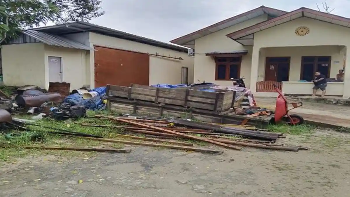 Breaking News: Asing, Pria Asal Belitung Dijemput Mabes Polri Diduga Terlibat Kasus Timah
