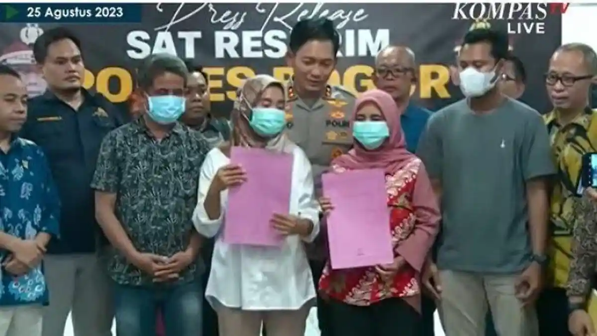 Isak Tangis Warnai Pengumuman Hasil Tes DNA Bayi Tertukar, Terbukti Siti Rawat Bayi Orang Lain