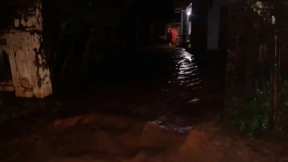 69 Rumah di Ponorogo Diterjang Banjir karena Tanggul Sungai Jebol