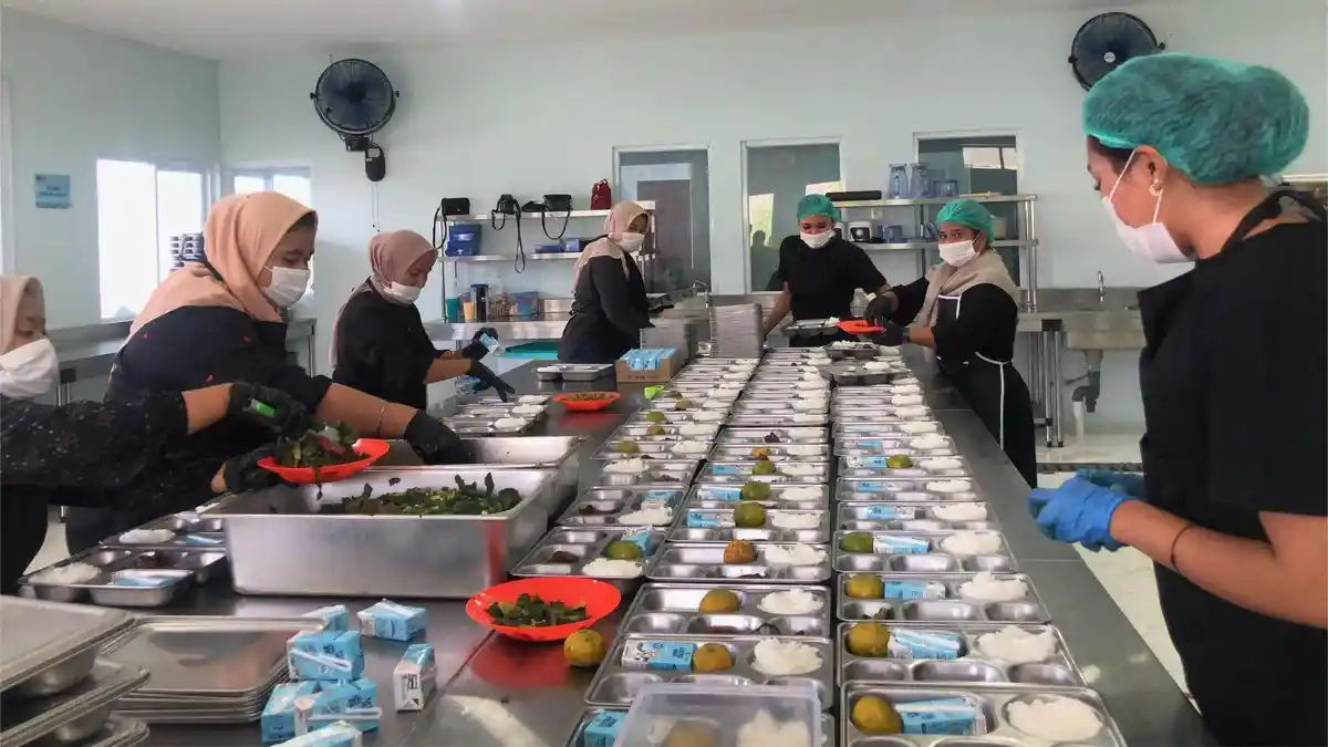 Ketua DPRD Padang Minta SPPG Batasi Masak MBG 2 Ribu Porsi, Khawatir Makanan Cepat Basi