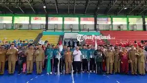 Ria-Norsan-usai-membuka-Event-Pekan2342.jpg