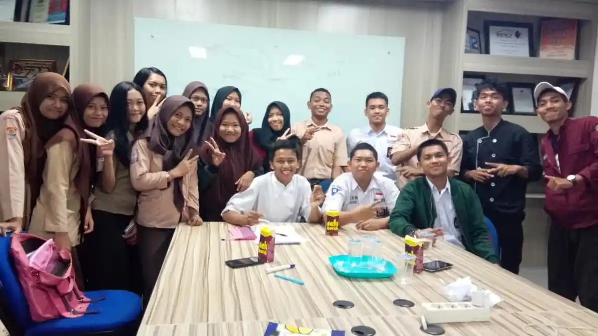 Forum OSIS se Kota Makassar Rapat Persiapan Kongres di Tribun Timur