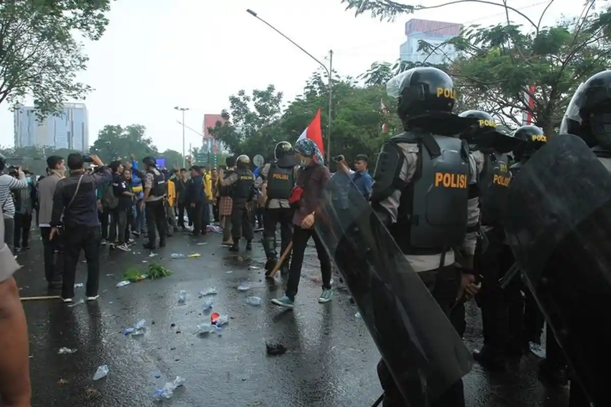 Demontrasi di Palembang, Mahasiswa Terluka Bertambah Jadi 28 Orang