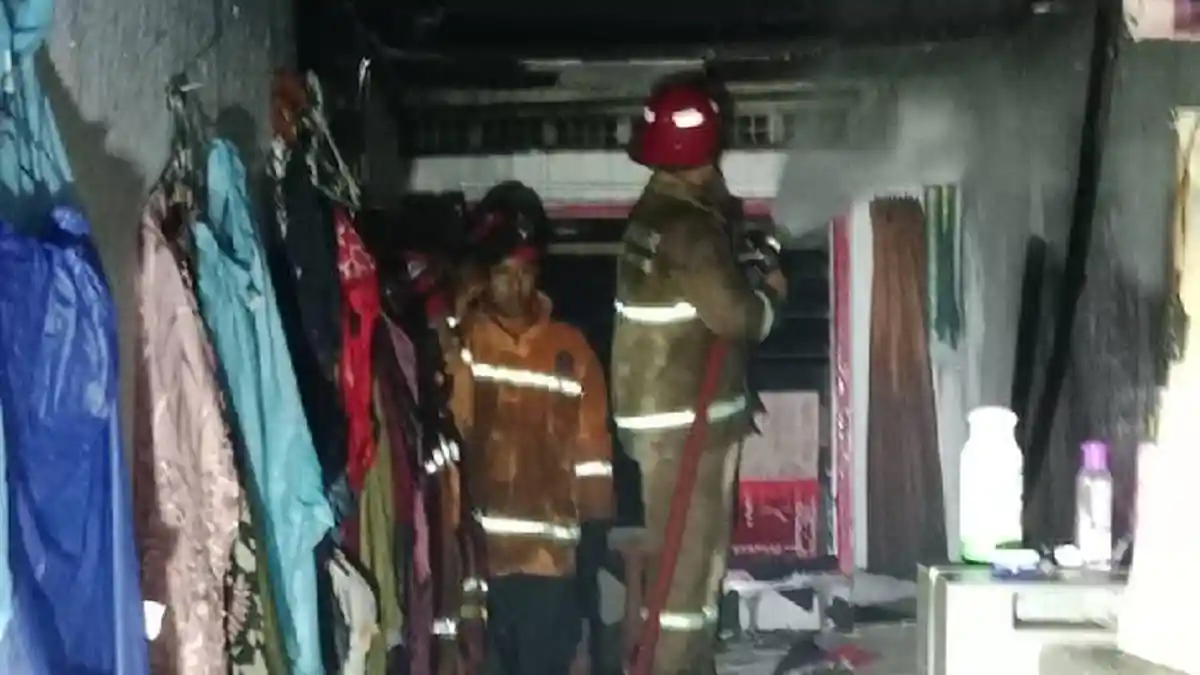 Rumah di Kota Malang Terbakar, Berawal dari Listrik Padam, Api Menyambar Kasur 