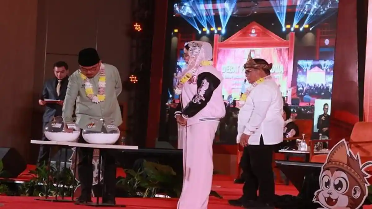 3 Cawawako Palembang di Debat Kedua, Sama-sama Dukung Program Makan Gratis Presiden Prabowo