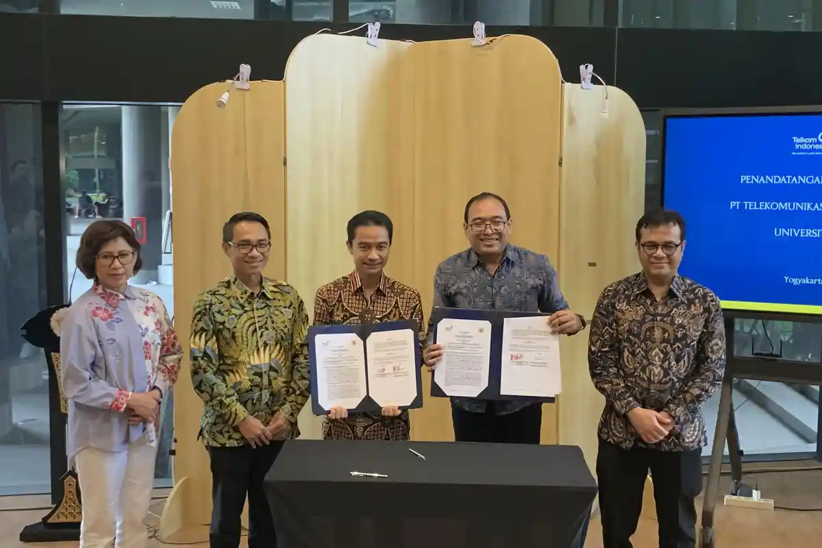 UGM dan Telkom Dirikan AI Center, Dorong Lahirnya Inovasi Digital yang Lebih Dekat dengan Masyarakat