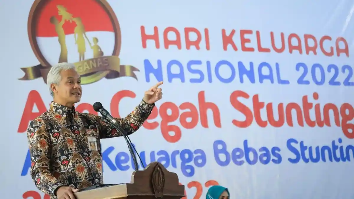 Ganjar Lepas Rombongan Motor Turing Sehati, Bertugas untuk Berikan Bantuan Cegah Stunting