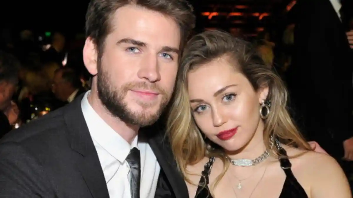Belum Genap Setahun Menikah, Miley Cyrus dan Liam Hemsworth Putuskan Pisah