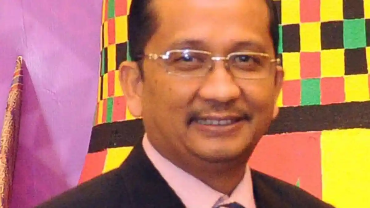 Dr Fauzi Yusuf Temukan Teori Baru tentang Kanker Usus