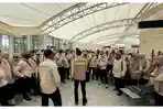 Pemberangkatan Calon Jemaah Haji Kloter 2 Embarkasi Makassar Diundur