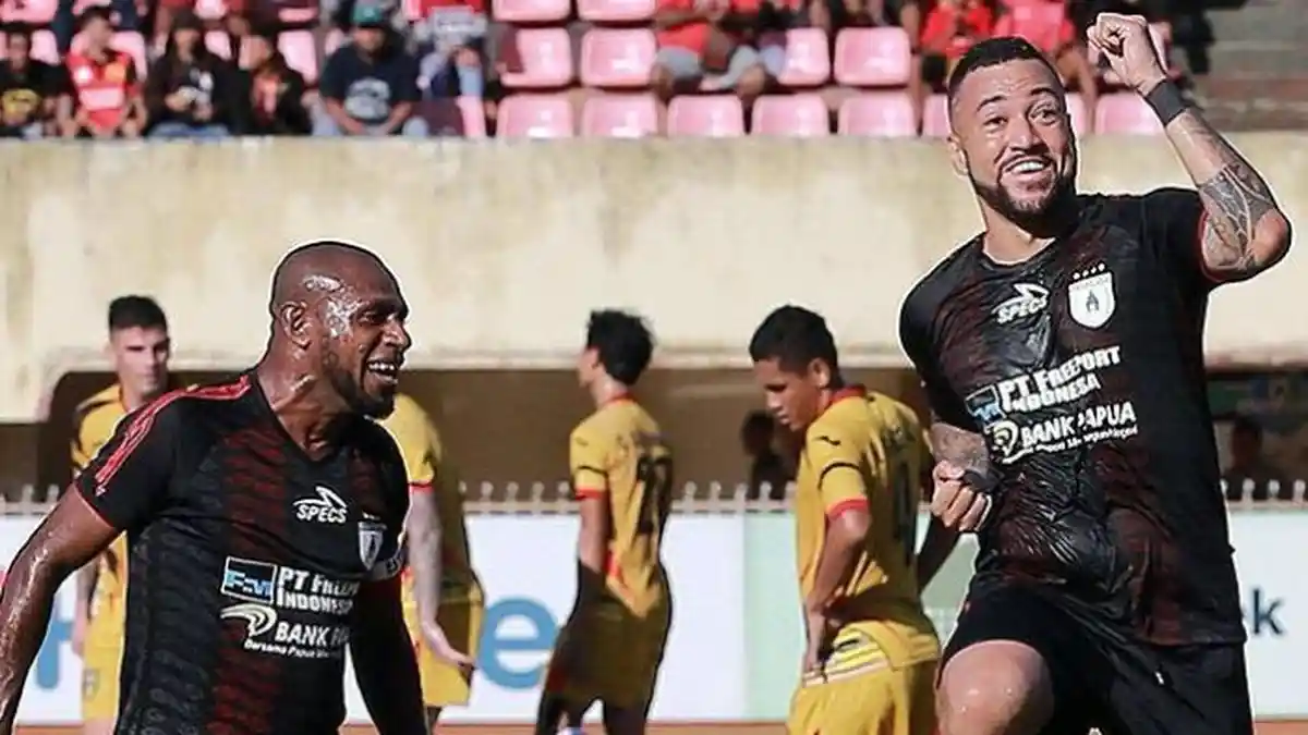 Jacksen Pamit, Eks Striker Persipura Jadi Sorotan Akibat Salam Perpisahan Tak Sedap