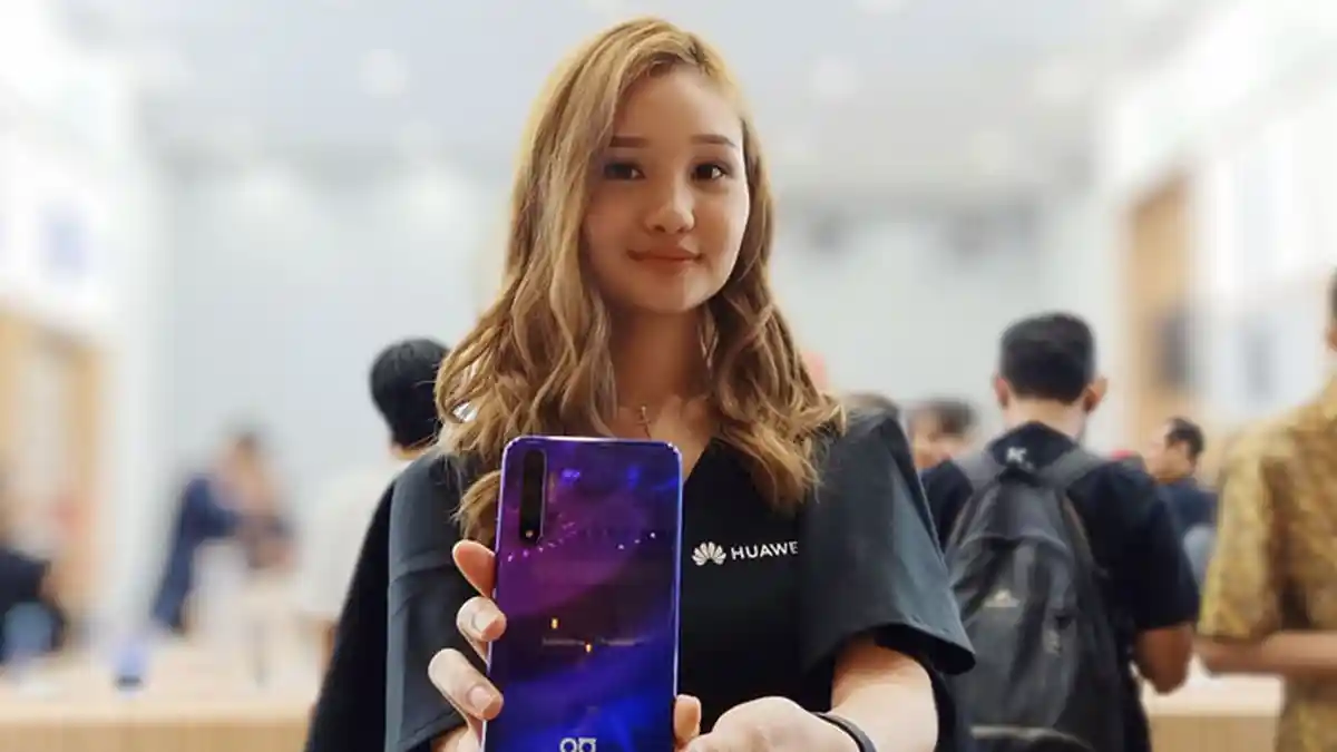 Mengintip Ponsel Huawei Nova 5T, Desain Perangkat yang Stylish dan Tawarkan Warna Mencolok