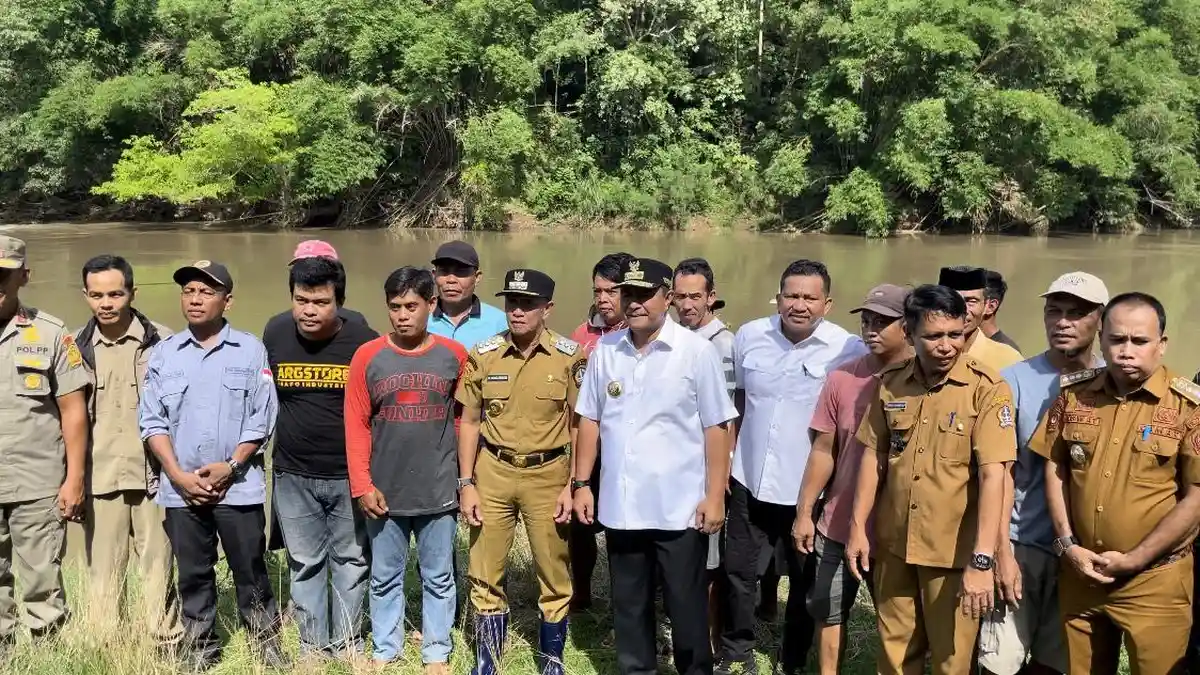 Manfaatkan Air DAS Walinae, Pj Gubernur Bahtiar Sarankan Warga Bone Buat Tambak Ikan