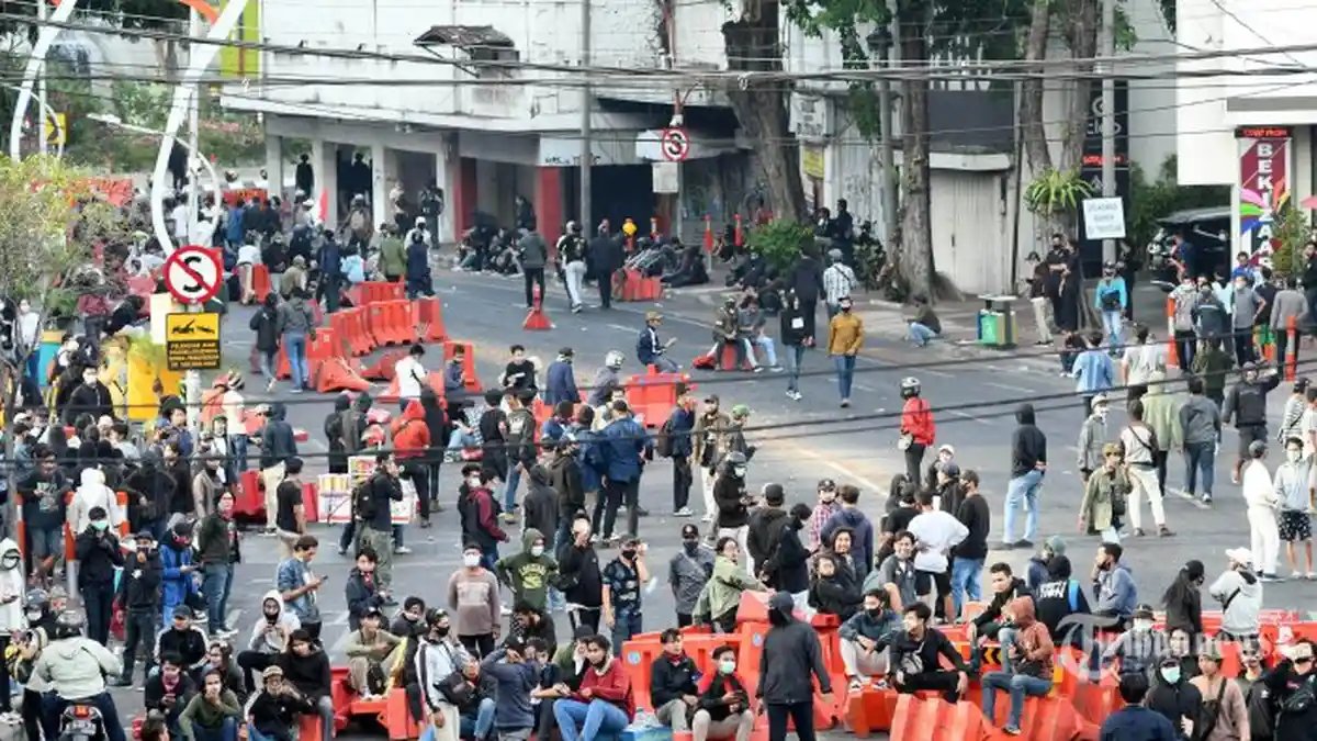 Lengkap, Isi Pesan Berantai WhatsApp Ajak Demo di Istana Presiden, Target Mengerikan Jokowi Lengser