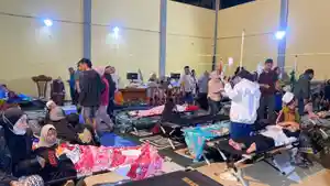 Suasana-di-GOR-Cipongkor-Bandung-Barat-Senin-2292025-malam-keracunan-MBG.jpg