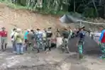 100 Personel Terlatih Menyerbu Perkampungan Desa Selumbung