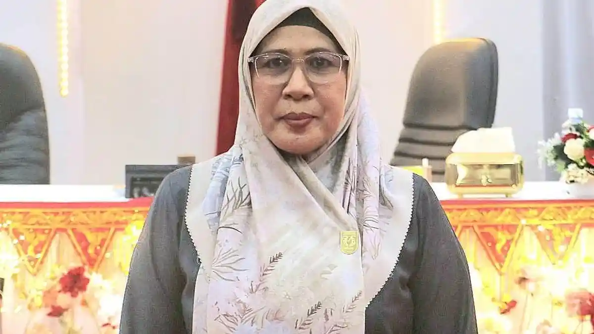 Sosok Magdalaina, Perempuan Pertama yang Pimpin DPRK Sabang